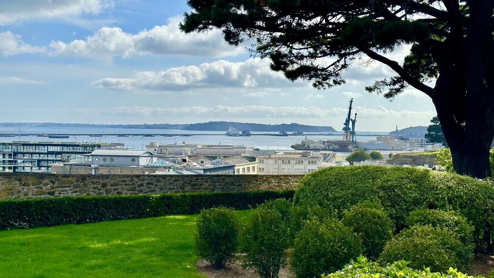 *L'Armorique* Ravissant Appartement Cosy Brest Lägenhet